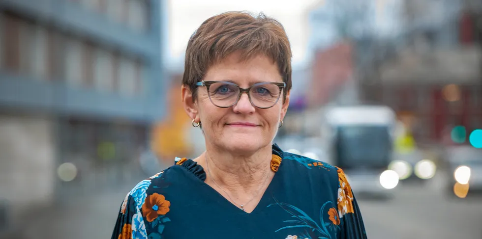 – Politikerne må ha lyst til å være på lag med dere. De må kjenne gleden av å jobbe med sakene dere er opptatt av. Da må dere fremstå som en organisasjon av den tida vi er i nå, sa Lisbeth Berg-Hansen til landsmøtet i Norges Fiskarlag.