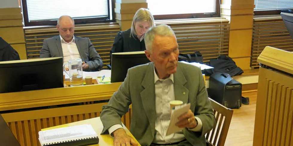 BRA FOR LAKSENÆRINGEN: Jostein Refsnes vitnet i rettssaken mellom Frode Reppe og NSL. Refsnes mener at Reppe har gjort en veldig bra jobb for hele laksenæringen.Foto: Agnar Berg