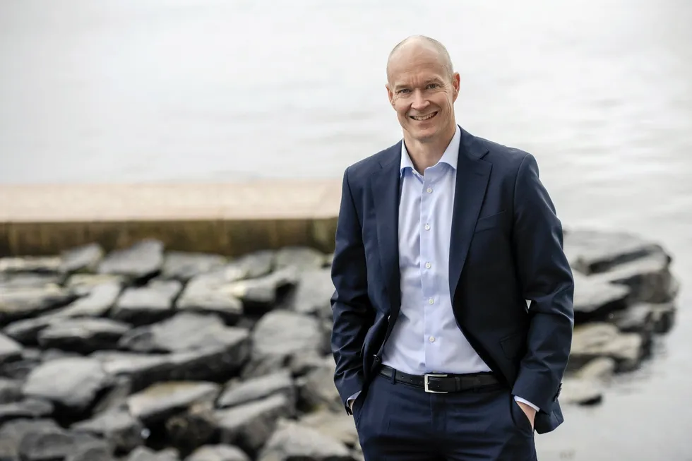 Jan Volsdal tar sin hatt og går fra Torghatten som konsernsjef.