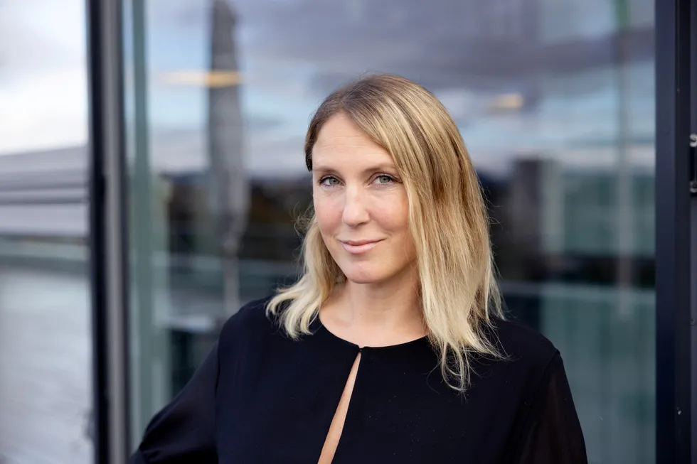 Erica Dalstø, sjefstrateg i SEB, tror Norges Bank igjen vil sette opp renten på neste rentemøte i mars.