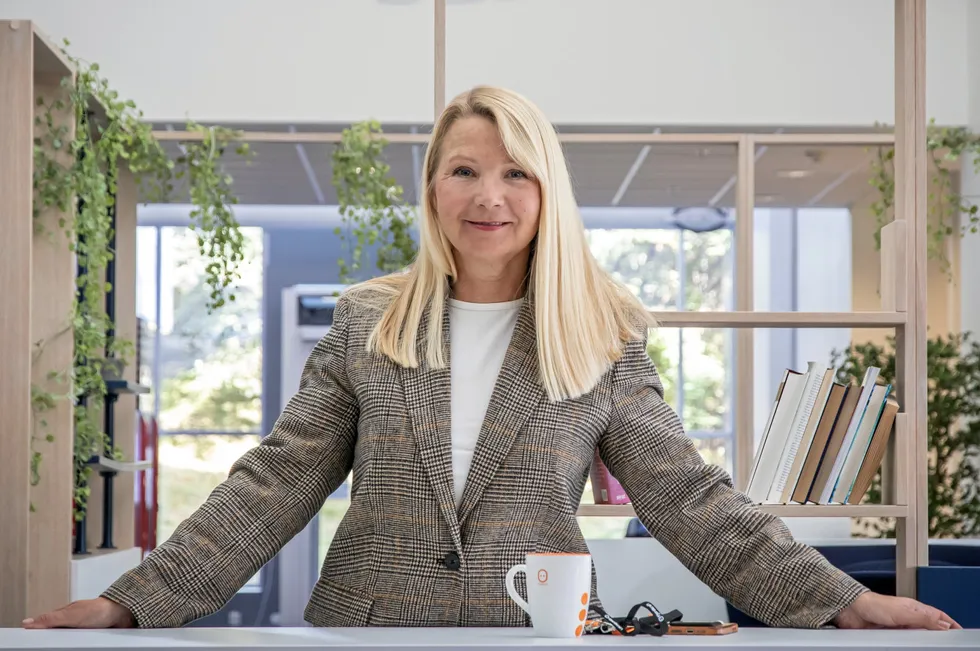 – Samfunnsforhold utvikler seg, inkludert kravet til transparens i kundeavtaler, sier Jeanne Katralen Tjomsland i Elmera Group.