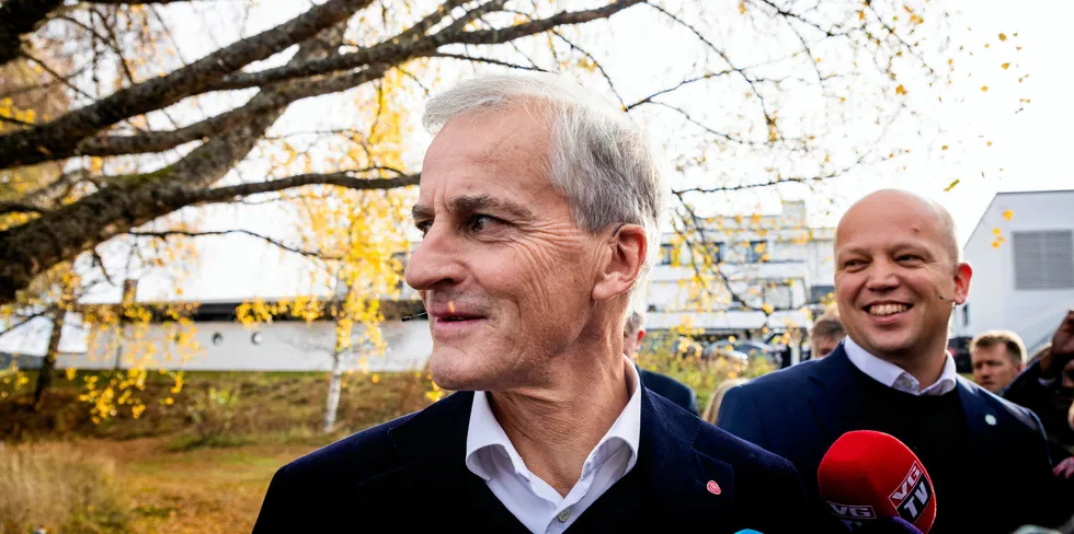 I morgen styrer de landet, i dag har de forklart hvordan de vil gjøre det. Men Jonas Gahr Støre og Trygve Slagsvold Vedum har ikke presentert mye ny energipolitikk.