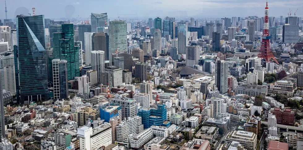 Utsikten over Tokyo fra Roppongi Hills Mori Tower. Er det her morgendagens eiere av norsk oppdrettsnæring befinner seg?