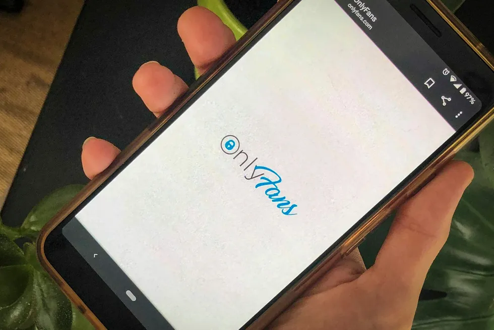 Bildet viser OnlyFans-appen.