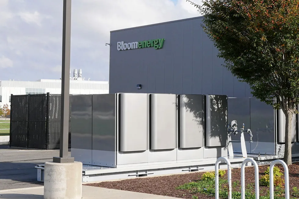 Bloom Energy fuel cells at its California base.