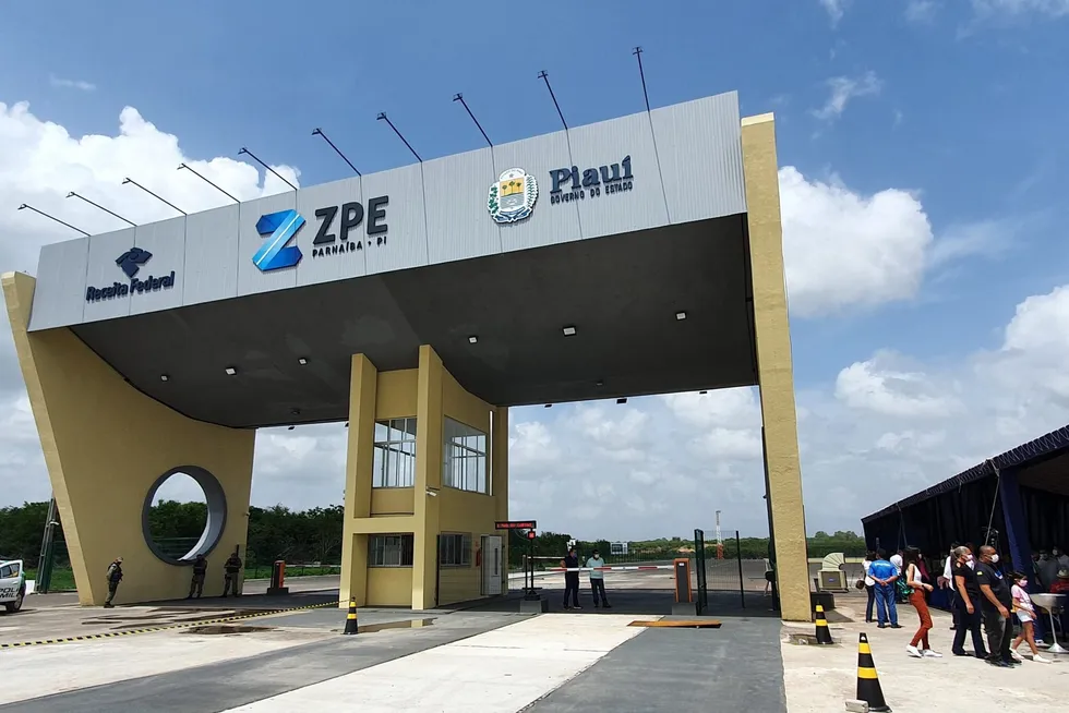 A gate for the Parnaíba export processing zone