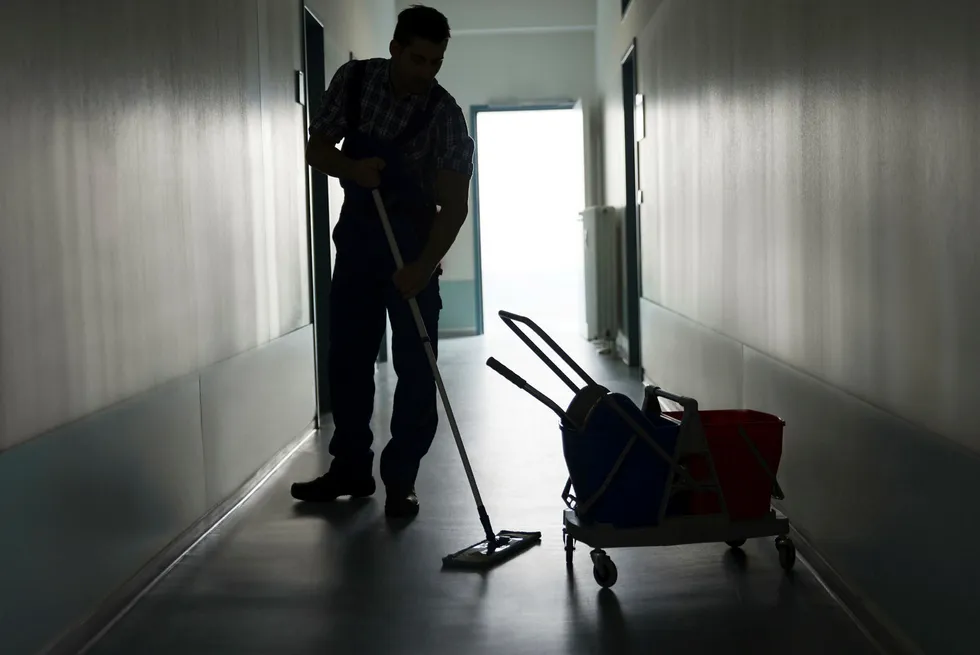 Intervjuene våre avdekket tre hovedtrender som kan forklare hvorfor innvandrere, og særlig innvandrermenn, er i ferd med å erstatte den tradisjonelle vaskedama, skriver innleggsforfatterne.