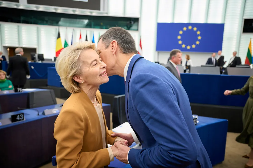 European Commission president Ursula von der Leyen (left) and Spanish prime minister Pedro Sánchez.