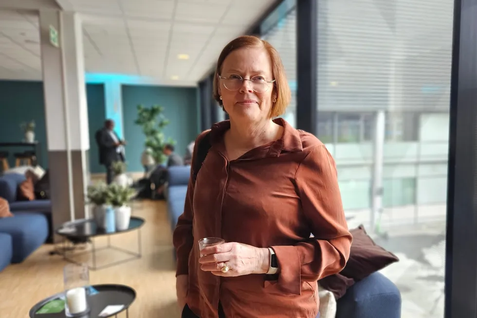 Ingebord Graabak er direktør for FME Interplay, – Målet er å ta de europeiske investeringsmodellene for energisystemet ned på et norsk nivå og inn i kraftmarkedsmodellene på en konsistent måte, sier hun.