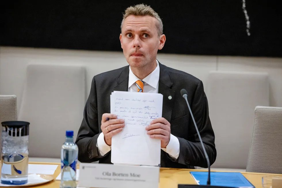 Økokrim henlegger etterforskningen mot tidligere statsråd Ola Borten Moe.