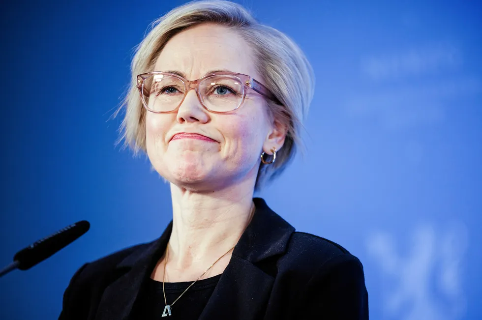 Regjeringens Stortingsgruppe med Invild Kjerkol som energipolitisk talsperson la mandag frem forslag om tiltak for utbygging av mer solkraft.