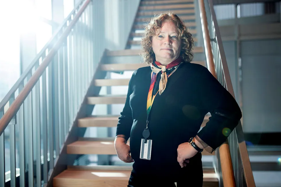 Hanne Leirbukt Pedersen er compliance-sjef til DNB Markets, meglerhuset med de strengeste reglene for egenhandel.