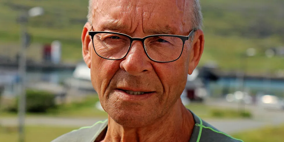 MOTSETNINGER: Mens fiskerne i Vest-Finnmark jubler, er deres kolleger i Øst-Finnmark lite fornøyd med at de må dele krabbekvotene med flere. Reidar Nilsen, tidligere Fiskarlagsleder, fra «Vestkanten», er strålende fornøyd.