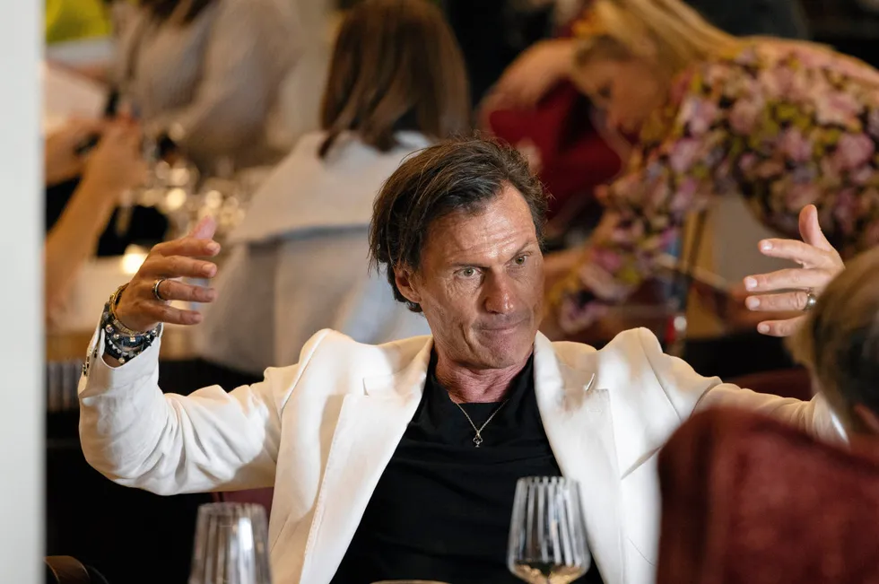 Petter Stordalen kvitter seg med eierposten i norsk skipsverft.