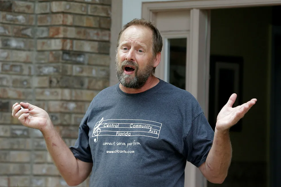 Eric Paddock, bror til massedrapsmannen Stephen Paddock, sier familien ikke forstår hva som kan ha fått broren til å begå de grufulle handlingene. Foto: John Raoux/AP photo/NTB scanpix