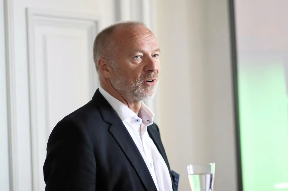– Man kan regne med at dette snur med en gang kulda kommer, sier kraftanalytiker i Volt Power Analytics, Olav Botnen.