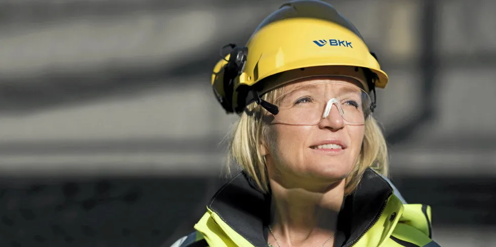 Janniche Hilland, konsernsjef i BKK, har lagt frem et svakt kvartalsresultat for konsernet til tross for rekordhøye kraftpriser.