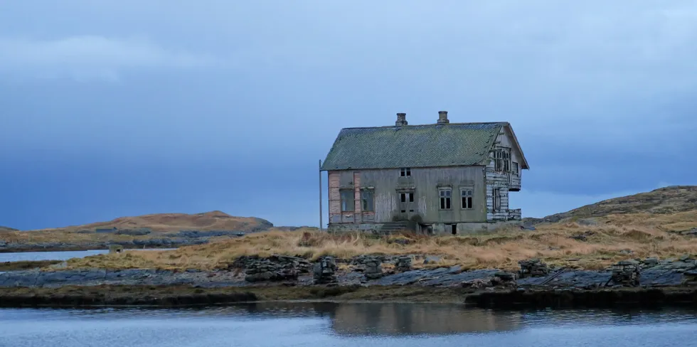 Lakseslakteriene sikrer liv og røre i Distrikts-Norge. Uten laksen hadde det vært både fraflytting og tomme hus.