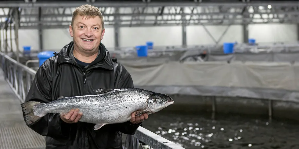 Landbasert laks produsert hos Danish Salmon.