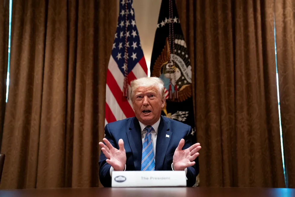 President Donald Trump sa mandag at han tirsdag vil signere en egen presidentordre om politiet i USA.