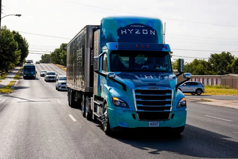 A Hyzon truck on the road.