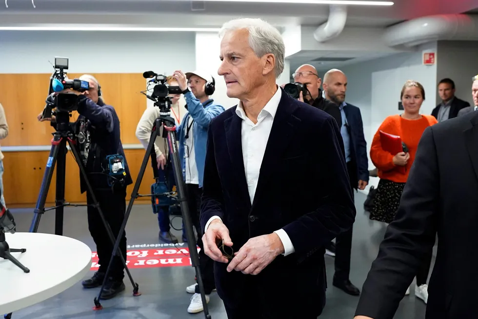 Partileder og statsminister Jonas Gahr Støre møtte pressen etter Arbeiderpartiets sentralstyremøte på Youngstorget.