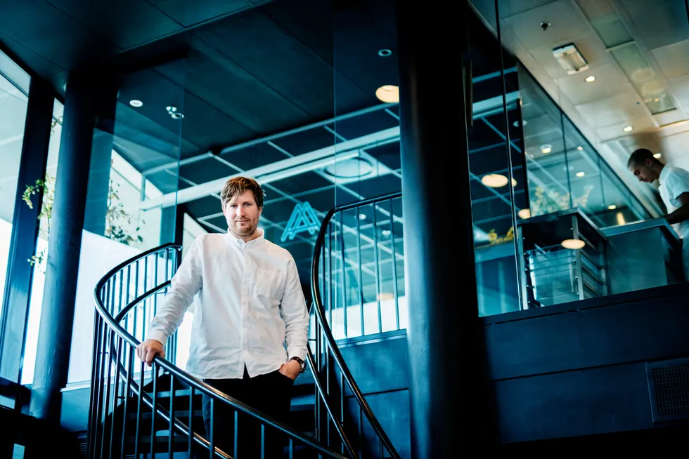 Maaemo-sjef Esben Holmboe Bang, her avbildet i restaurantens gamle lokaler ved Grønland.