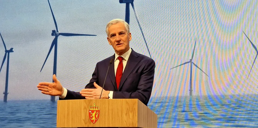 – Da vil kom inn i regjeringskontorene, var kapasiteten nesten null i Olje- og energidepartementet. Vi har nå måttet bruke ganske mye penger på å ruste opp en avdeling og løfte dette videre, sier statsminister Jonas Gahr Støre om Norges havvindsatsing.