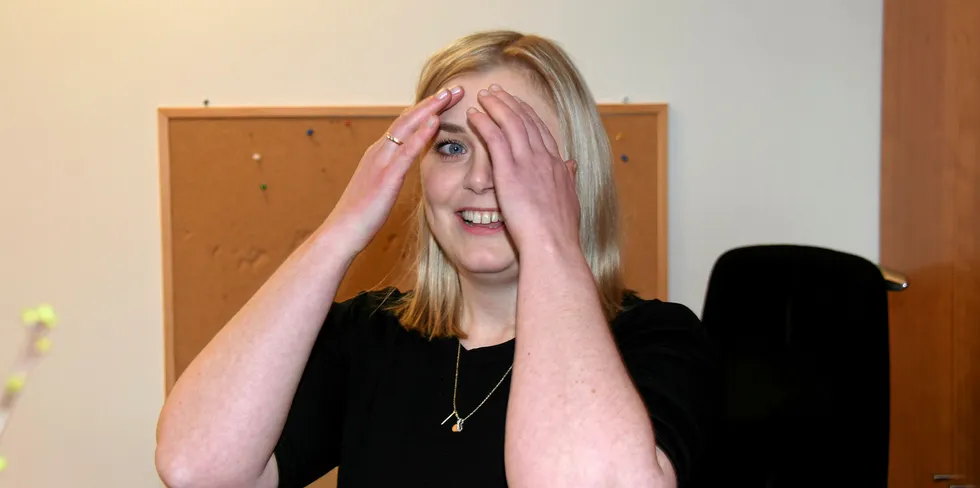 Olje- og energiminister Tina Bru opplever å bli truet på livet i vindkraftdebatten.