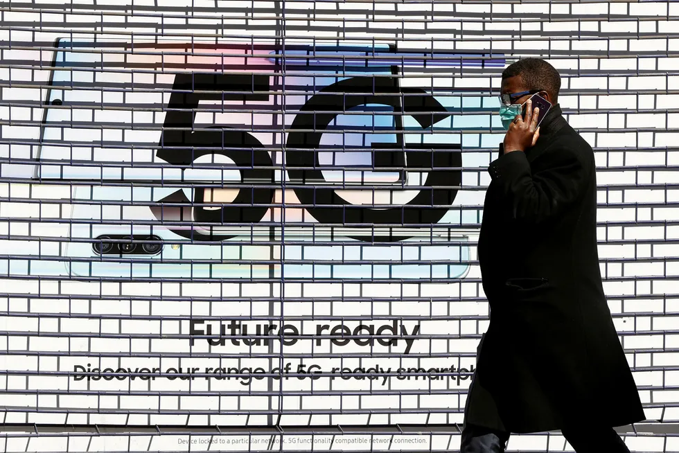 Etterspørselen etter 5G-smarttelefoner skulle sørge for vekst i smarttelefonmarkedet i 2020. Koronapandemien har satt en stopper for det, ifølge analyseselskapet Gartner.