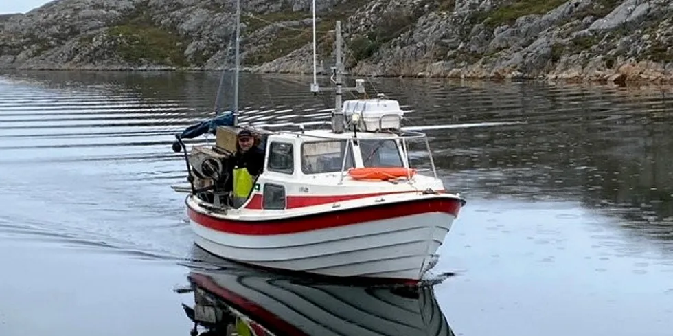 Taskekrabbefisket har tatt seg kraftig opp i uke 26. Det melder Norges Råfisklag. Her er Olaf Martin Strand på fiske.
