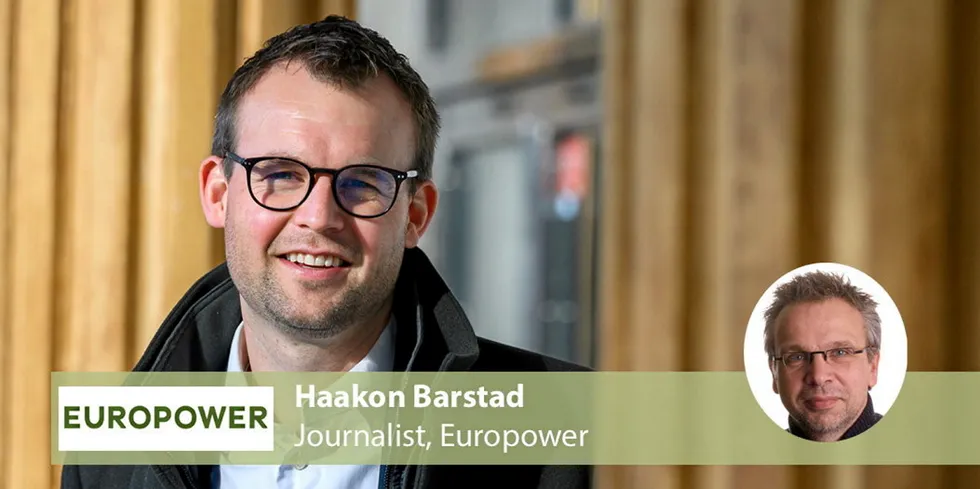 – Det er grunn til å stille spørsmål ved hvorfor strømnettet skal finansieres med en usosial koppskatt, skriver Kjell Ingolf Ropstad. – Det er grunn til å stille spørsmål ved KrF, skriver Europower i denne kommentaren.