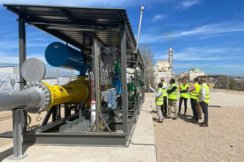 Balearic ministers during a visit to Redexis's green hydrogen pipeline in Mallorca in March 2024.
