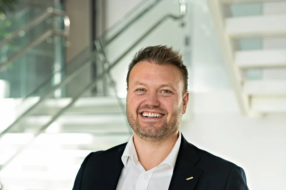 Wilhelm Eggesbø, Vard services.