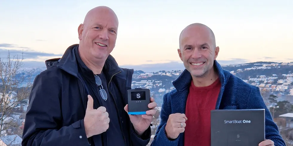 Fredag kunne grunnlegger og sjef Paal Kaperdal og Head of partnerships Ørjan Vognstølen i Sensar Marine feire, da det ble bekreftet at det ser ut for at selskapet får bruke sin løsning til sporing av norske fiskefartøy.