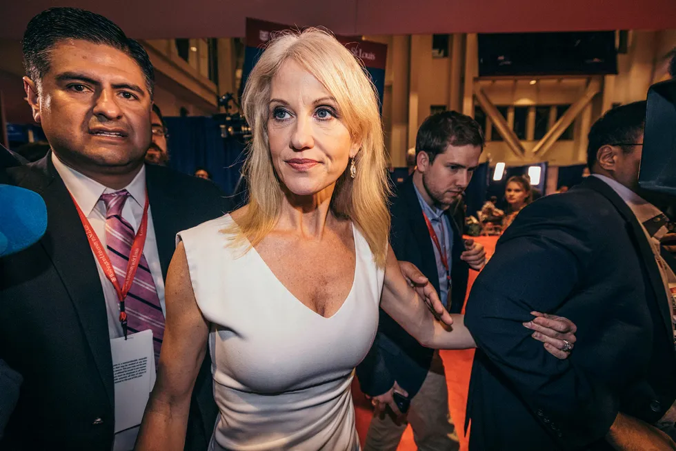 Kellyanne Conway oppfordret i forrige uke folk om å kjøpe Ivanka Trumps motekolleksjon. Det får hun kritikk for. Foto: Johannes Worsøe Berg