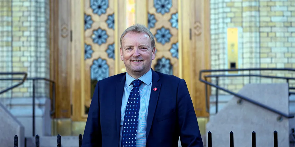 Terje Halleland i Frp forteller at de ikke har bestemt seg for hvor grensen for funksjonelt skille bør gå. – Per i dag kan jeg ikke svare på hva vi vil gå inn for, sier han.