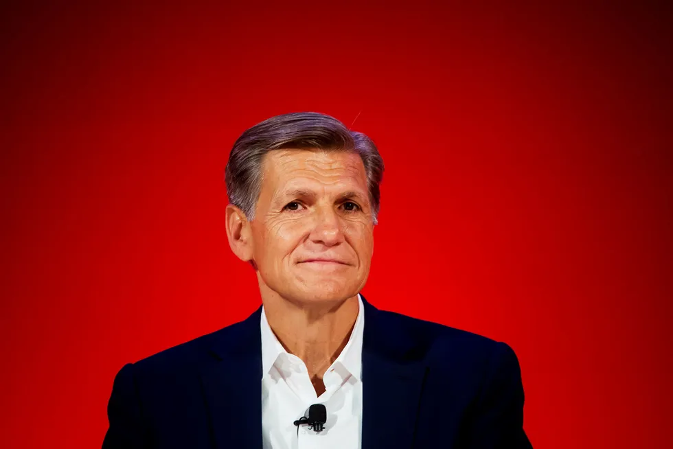 Marc Pritchard, chief brand officer of Procter & Gamble Co., listens during an Advertising Week session in New York, U.S., on Tuesday, Sept. 27, 2016. Pritchard said that his brand is not scaling back its advertising budget on Facebook, despite a report last month to the contrary. Photographer: Michael Nagle/Bloomberg --- Foto: Michael Nagle/Bloomberg