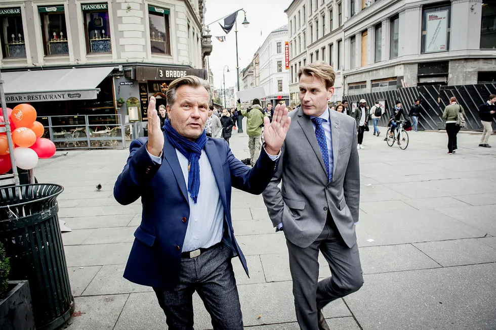 Frps Ib Thomsen (til venstre) og Kårstein Eidem Løvaas fra Høyre er klar til å hurtigbehandle tv-saken i familie- og kulturkomiteen på Stortinget Foto: Gorm K. Gaare