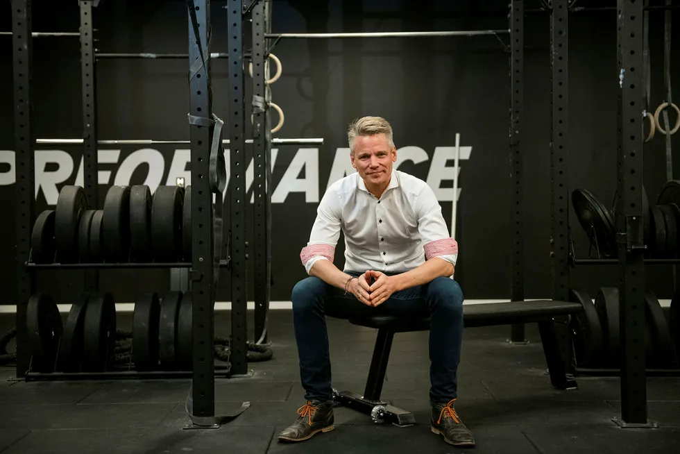 – Selv om dette får enorme konsekvenser for ansatte, selskapet og finansielt, var det en beslutning vi mente var riktig, sier Sondre Gravir, administrerende direktør i Sats.