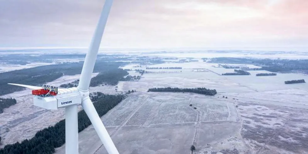 erdens største vindturbin leverer strøm. 15 MW verdens største vindturbin.