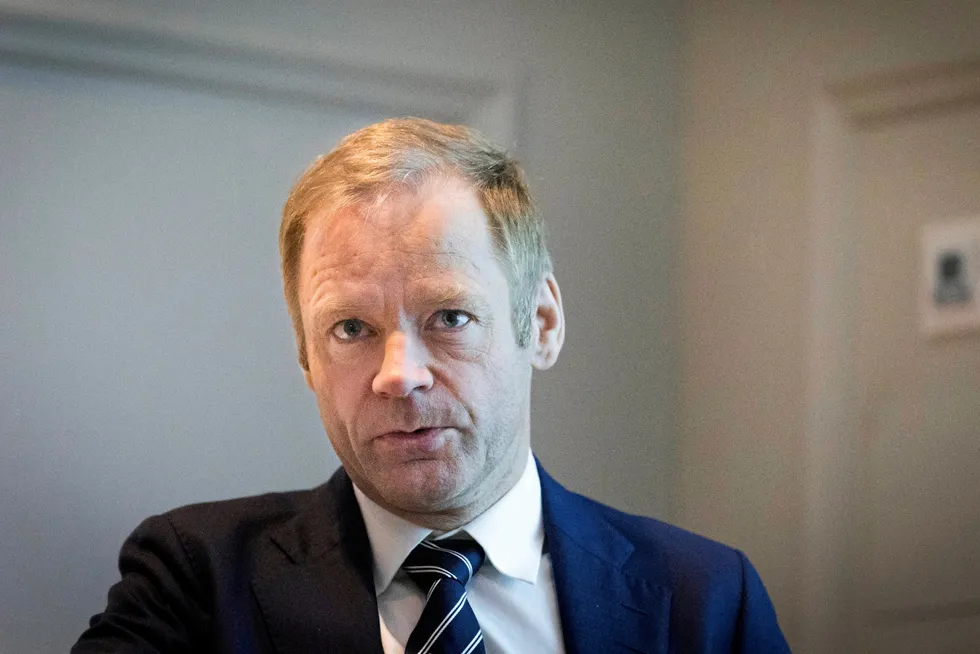 Administrerende direktør Mons Aase i DOF Subsea presenterer kvartalsresultatet.