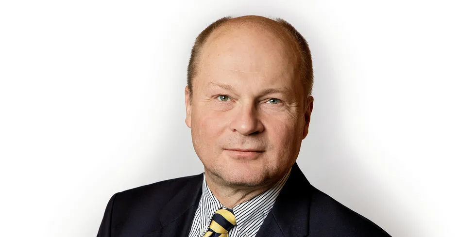 – Norge har handlet kraft med nabolandene våre i mange tiår, og dette har vært til stor nytte for både norske produsenter og strømforbrukere, sier statssekretær Lars Andreas Lunde i Olje- og energidepartementet.