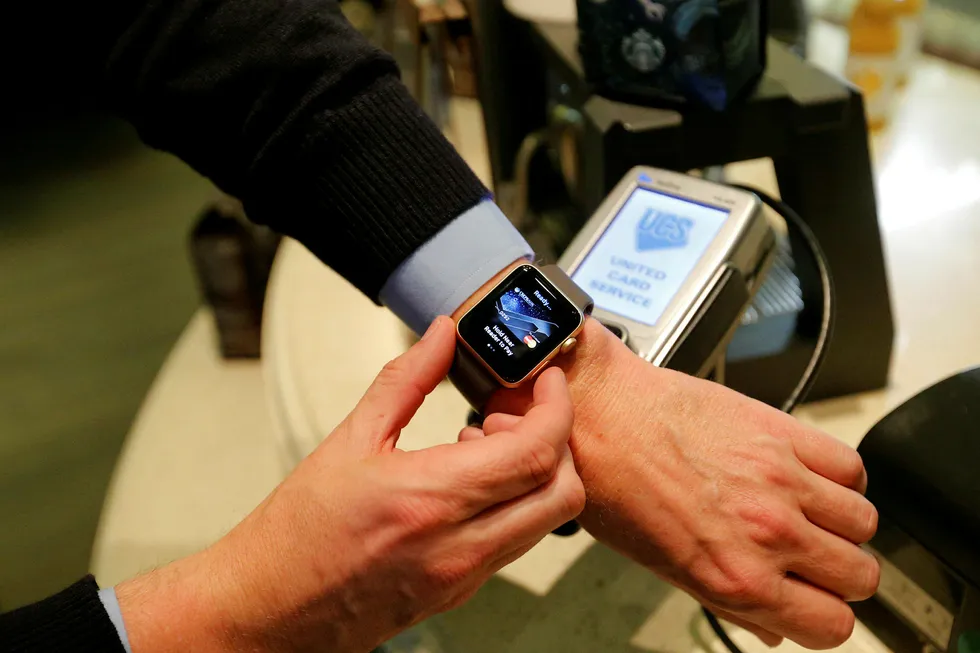 Dette er en kronglete og ubrukelig løsning hvor vi blir avhengig av et kassaparat som produserer QR-kode eller at kunden skanner alle varenes QR-kode og må ha en internettforbindelse på mobilen for å kunne kvittere på transaksjonen, skriver innleggsforfatteren.