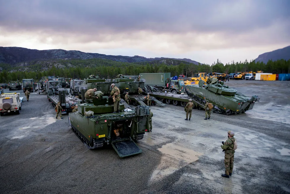 «Det er svakheter ved Forsvarsdepartementets og Forsvarets prosesser ved utpeking av sivile nøkkelobjekter», står det blant annet i Riksrevisjonens rapport. Foto: Ole-Sverre Haugli/Forsvaret