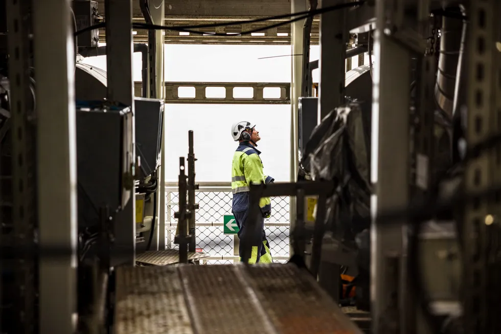 Arbeidsgivere har større adgangen til å kartlegge og bruke informasjon om ansattes tilknytning til høyrisikoland enn mange tror, skriver artikkelforfatterne.