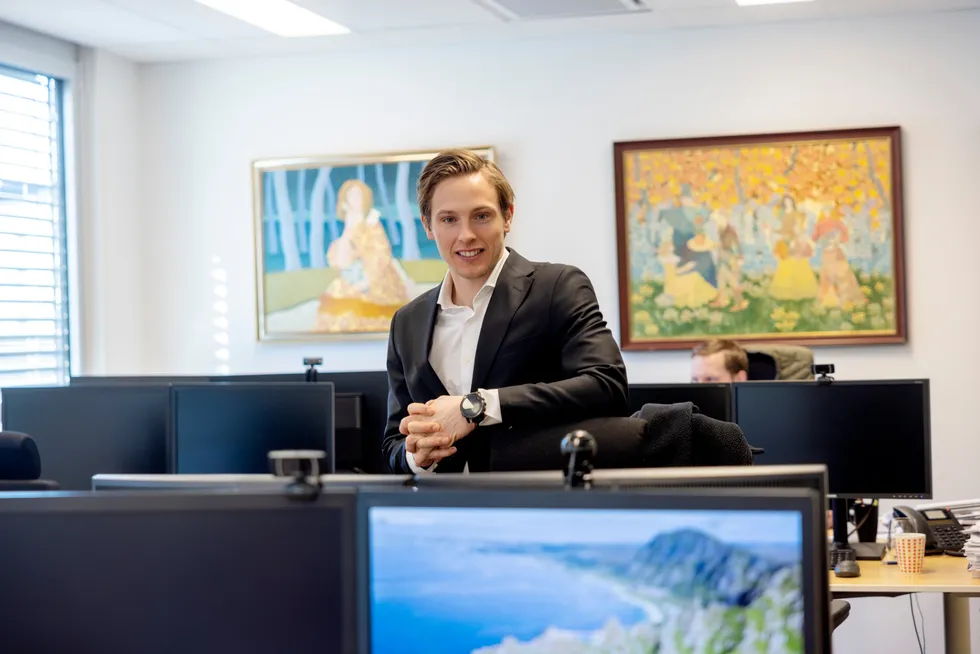 Christoffer Callesen har foreløpig hatt stor suksess med fondet Fondsfinans Utbytte.