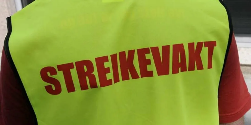 Streik i kraftbransjen ble avverget på overtid da NHO og LO kom til enighet søndag.