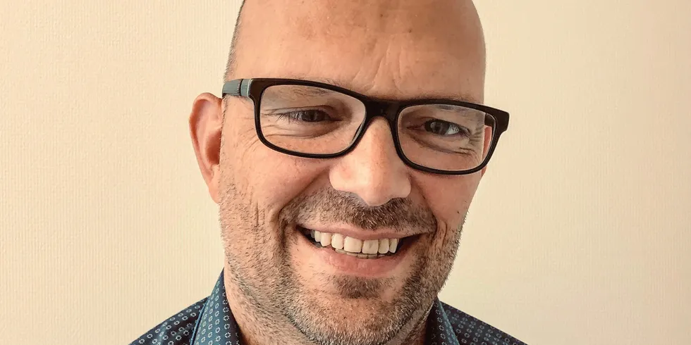 Siden 2020 har Jan Kåre Austrheim jobbet som kommunikasjonssjef i Eviny. Nå går veien videre til Skatteetaten.