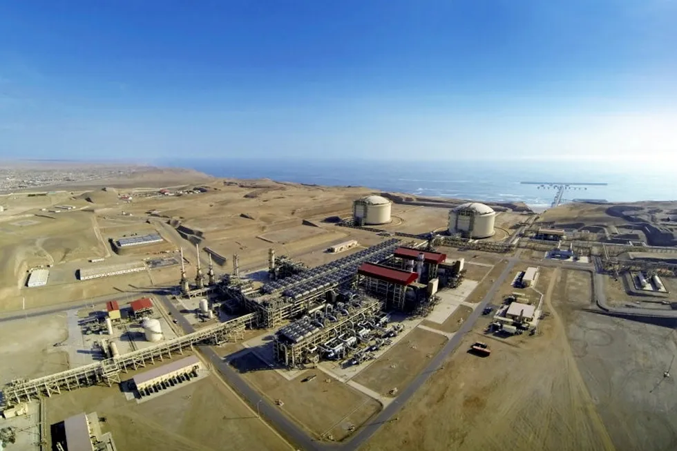 Peru LNG in Pampa Melchorita.